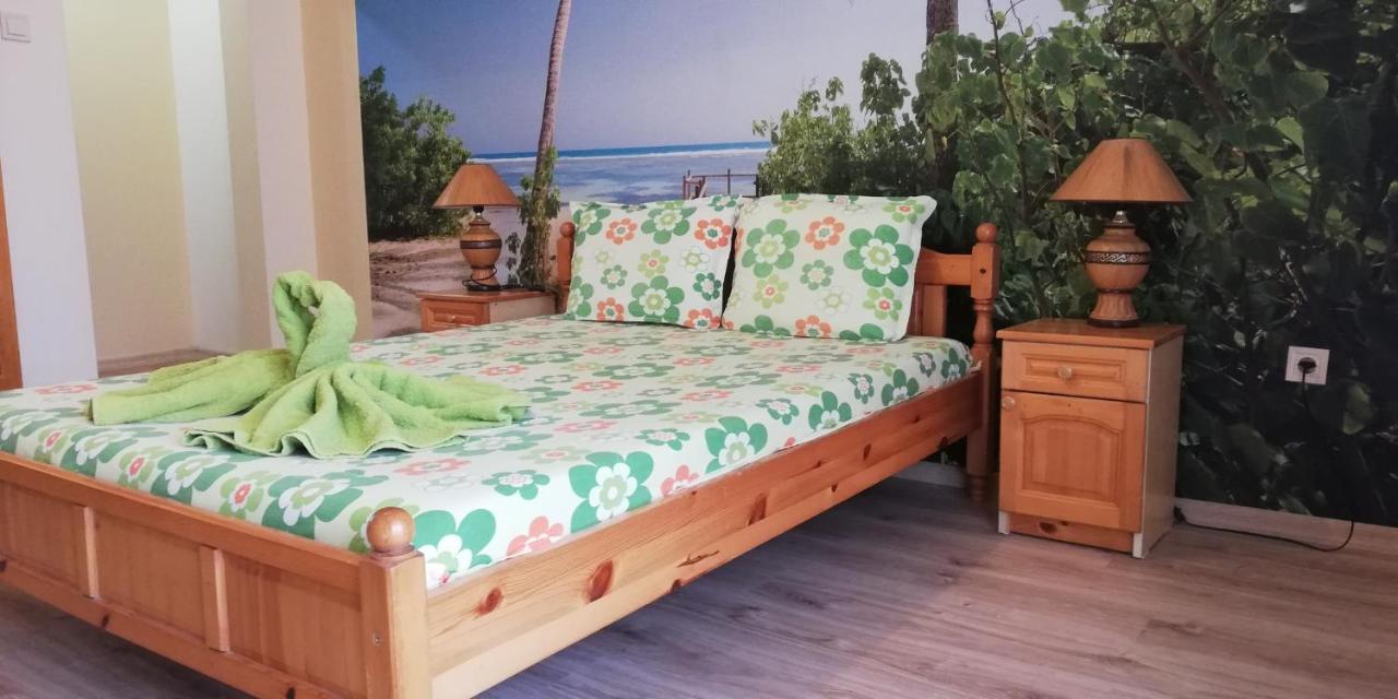Guest House Ares Sozopol Exterior photo
